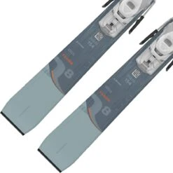 Atomic Cloud Q8 (2022/23) - Set Incl. Bindingen 12 Atomic Cloud Q8 (2022/23) - Set Incl. Bindingen -Atomic 22 cloud q8 AASS03078 4 1280x1280